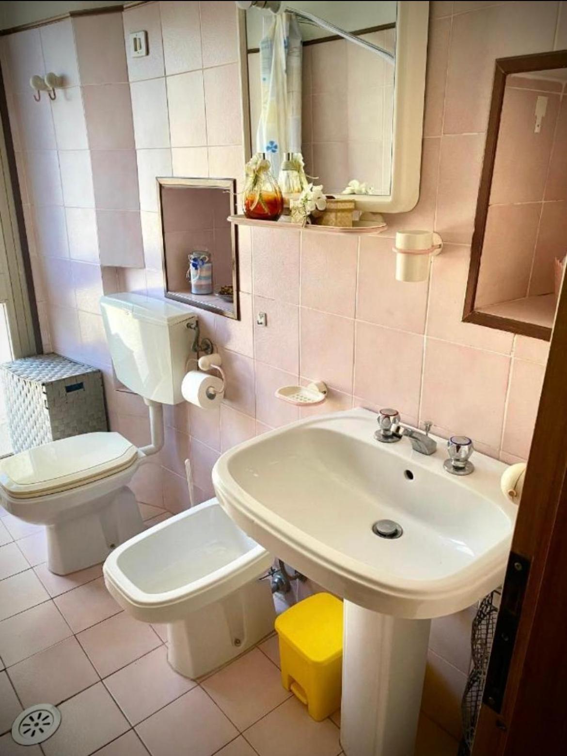 Little Flower Apartment Corfino Екстер'єр фото