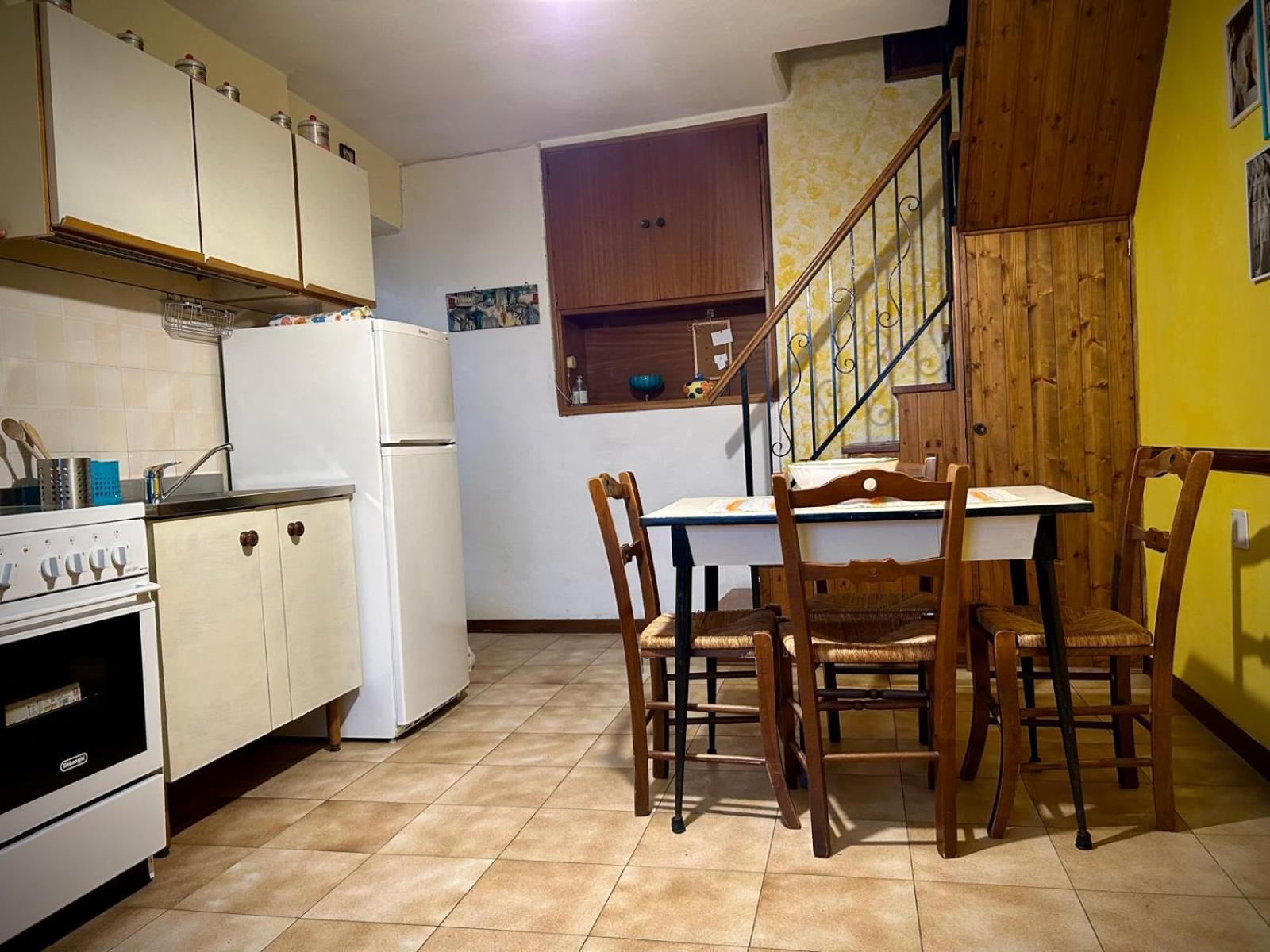 Little Flower Apartment Corfino Екстер'єр фото
